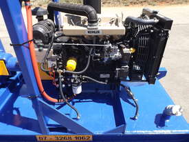 KOHLE DIESEL ENGINE KDI1903TCR - picture2' - Click to enlarge