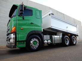 Hino SS - 700 Series Tipper Truck - picture0' - Click to enlarge