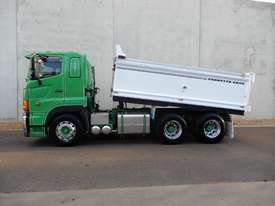 Hino SS - 700 Series Tipper Truck - picture0' - Click to enlarge