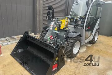 Wacker Neuson 2024 AIRCAB TH412 Telehandler