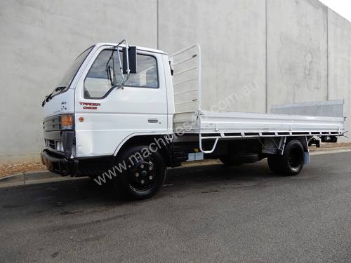 Ford Trader 0409 Cab chassis Truck