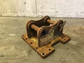 HEAD BRACKET TO SUIT 3-4T EXCAVATOR D983 - picture0' - Click to enlarge