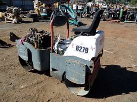 1998 Elma RAE13 Dual Smooth Drum Roller *CONDITIONS APPLY* - picture2' - Click to enlarge