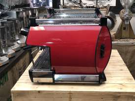 LA MARZOCCO GB5 3 GROUP ESPRESSO COFFEE MACHINE FERRARI RED BLACK CAFE - picture2' - Click to enlarge
