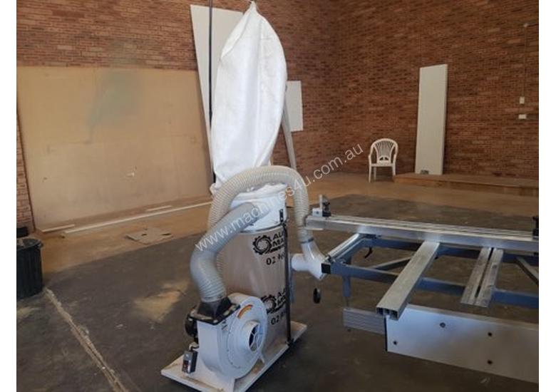 caption Used Panel Saw
