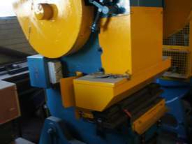 Second hand mechanical power press - picture0' - Click to enlarge