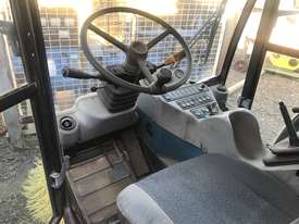 2004 McDonald Johnson Compact 40 Sweeper - picture1' - Click to enlarge
