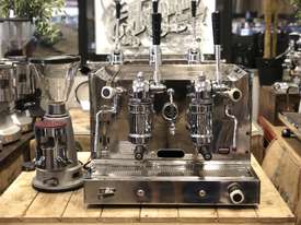 GAGGIA VINTAGE LEVER 2 GROUP ESPRESSO COFFEE MACHINE & GRINDER CAFE LATTE BEANS - picture0' - Click to enlarge