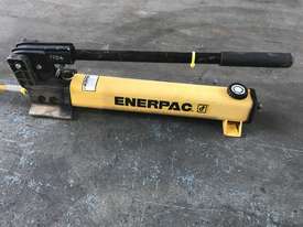 Enerpac Hydraulic Pump Two Speed Porta Power P392 - picture2' - Click to enlarge