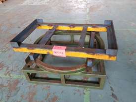 Pallet Turntable Packing Table Warehouse Packaging Rotater - picture0' - Click to enlarge