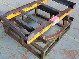 Pallet Turntable Packing Table Warehouse Packaging Rotater - picture1' - Click to enlarge
