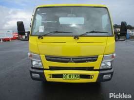 2012 Mitsubishi Fuso Canter 7/800 - picture1' - Click to enlarge