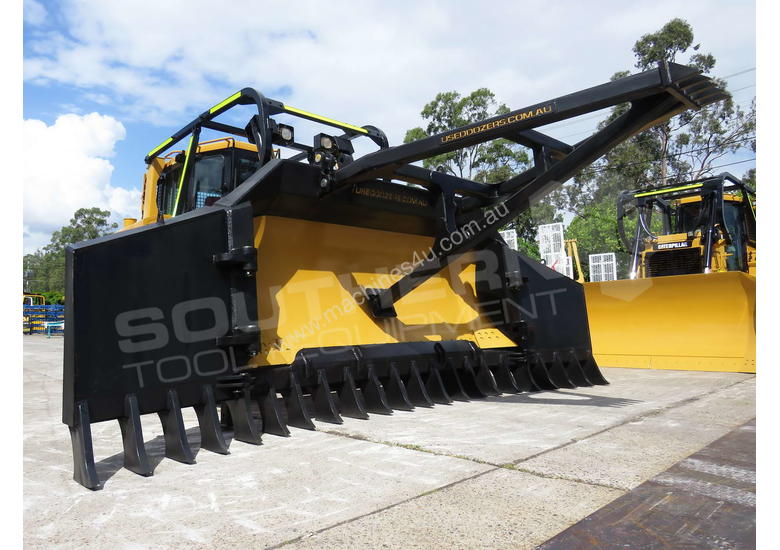 New 2019 Caterpillar Stick Rake Tree Pusher for Caterpillar D6T dozer