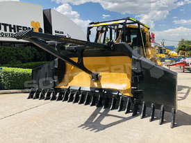 Stick Rake & Tree Pusher for Caterpillar D6T dozer SU Blade DOZRAKE - picture0' - Click to enlarge