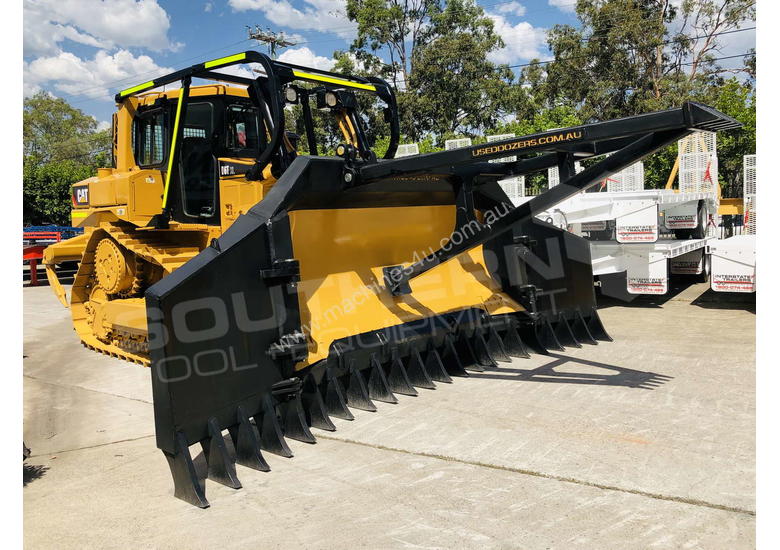 New 2019 Caterpillar Stick Rake Tree Pusher for Caterpillar D6T dozer