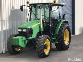 John Deere 5101E - picture2' - Click to enlarge