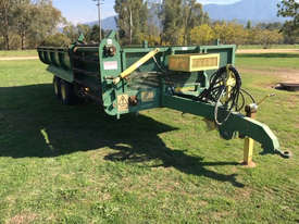 Agmech 6 Bale Bale Wagon/Feedout Hay/Forage Equip - picture0' - Click to enlarge