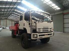 Isuzu FTS 800 - picture0' - Click to enlarge