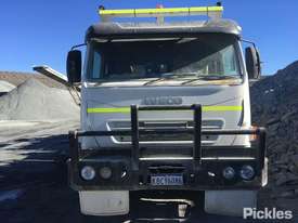 2008 Iveco ACCO - picture1' - Click to enlarge