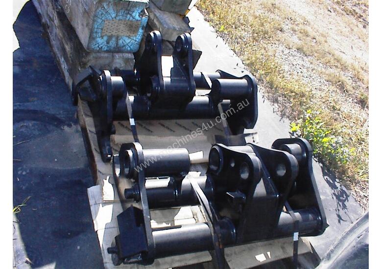 Used 2012 manitou 4 TONNE Telehandler Parts in , Listed on Machines4u