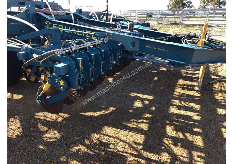 caption Equalizer 12000V Air Seeder Seeding/Planting Equip