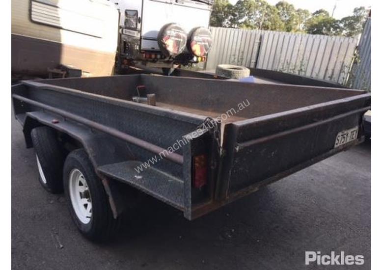 Buy Used Hoppers Crossing Trailer 2016 Hoppers Crossing Trailer