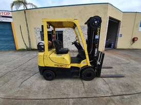 Hyster H2.0TXS container entry 2t forklift - picture2' - Click to enlarge