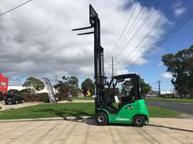 Brand New Hangcha 2.5 Ton Li-ion Forklift  - picture1' - Click to enlarge