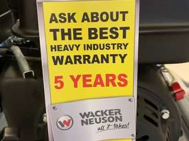 Wacker Neuson Trowel - picture2' - Click to enlarge