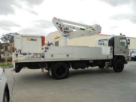 Versatile 16m Insulated Truck-Mounted Elevated Work Platform - picture1' - Click to enlarge