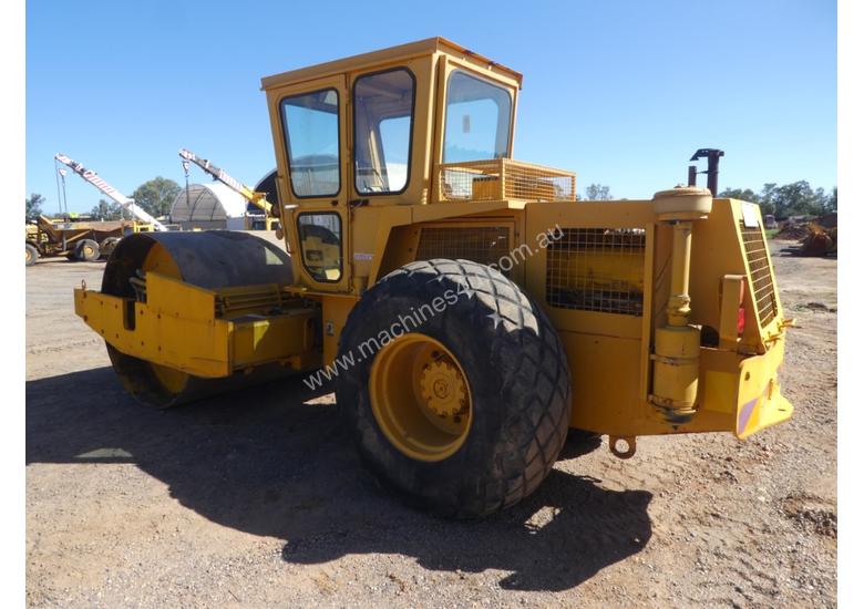 caption Panell Plant Smooth Drum Vibrating Roller