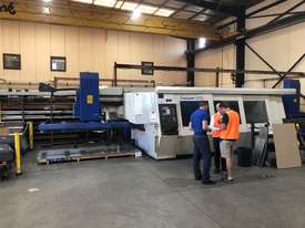Used Trumpf L2030 - picture2' - Click to enlarge