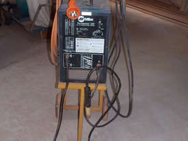 Electric stik welder. - picture0' - Click to enlarge