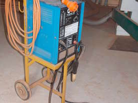 Electric stik welder. - picture0' - Click to enlarge