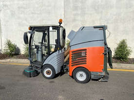 Hako Citymaster 300 Sweeper Sweeping/Cleaning - picture0' - Click to enlarge