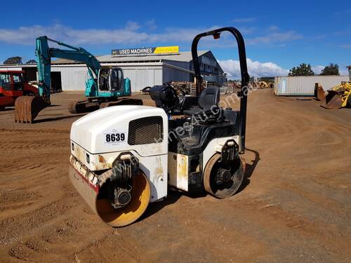 2006 Ingersoll Rand DD-34HF Dual Vibrating Smooth Drum Roller *CONDITIONS APPLY*