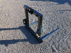 3pl Hay bale forks  - picture0' - Click to enlarge
