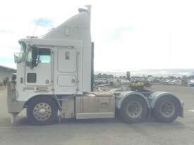 Kenworth K104B - picture2' - Click to enlarge