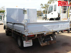 Mitsubishi 2004 Canter Tray Top Truck - picture2' - Click to enlarge