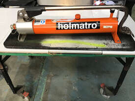 Holmatro Foot Operated Pump 2 Stage FTW 1800 C 72MPa 1800cc 150142022 - picture2' - Click to enlarge