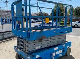Genie GS-2646 ELECTRIC SCISSOR LIFT - picture2' - Click to enlarge