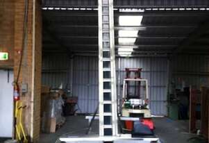 Cap Elevator for bottling lines