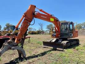HITACHI zaxis 120 excavator - picture0' - Click to enlarge