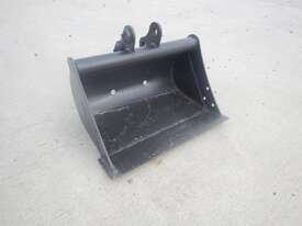500mm Mud Bucket - picture0' - Click to enlarge