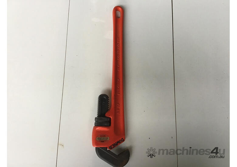 New ridgid Ridgid Pipe Wrench Hex 5 8 - 1-1 4 Pipe Capacity Model 17 ...