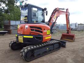 5.5 ton excavator - picture2' - Click to enlarge