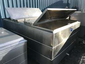 2,750ltr Jacketed Stainless Steel Tank - picture0' - Click to enlarge