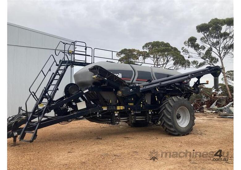 Used flexicoil Flexi Coil 5860 TBT Air Seeder in , Listed on Machines4u