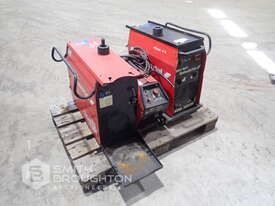 2 X BOC INDUSTRIAL MIG 320R WELDERS - picture0' - Click to enlarge