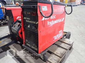 2 X BOC INDUSTRIAL MIG 320R WELDERS - picture1' - Click to enlarge